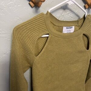 Old Navy Olive Green Ribbed Sweater
